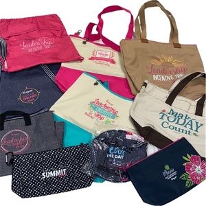 RARE - ✨Consultant only bags from Thirty One!✨